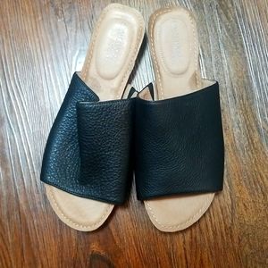 Womans sandals